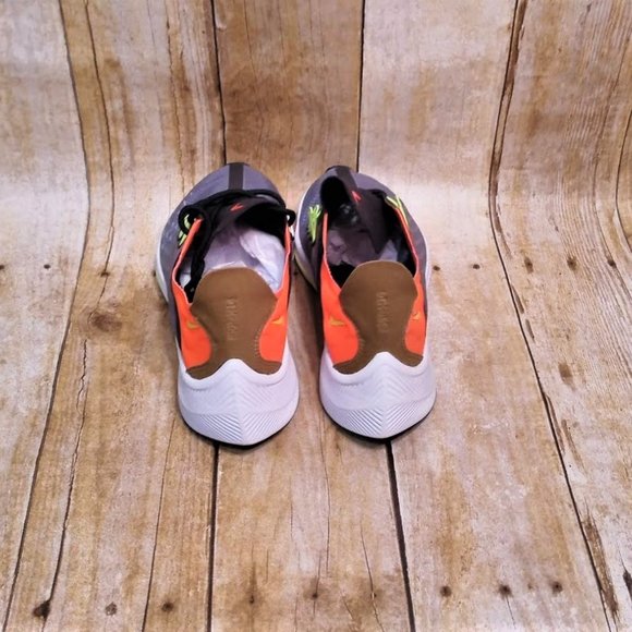 ( New)Women  Nike exp -14 Running Shoe Sz 5 - Picture 4 of 5